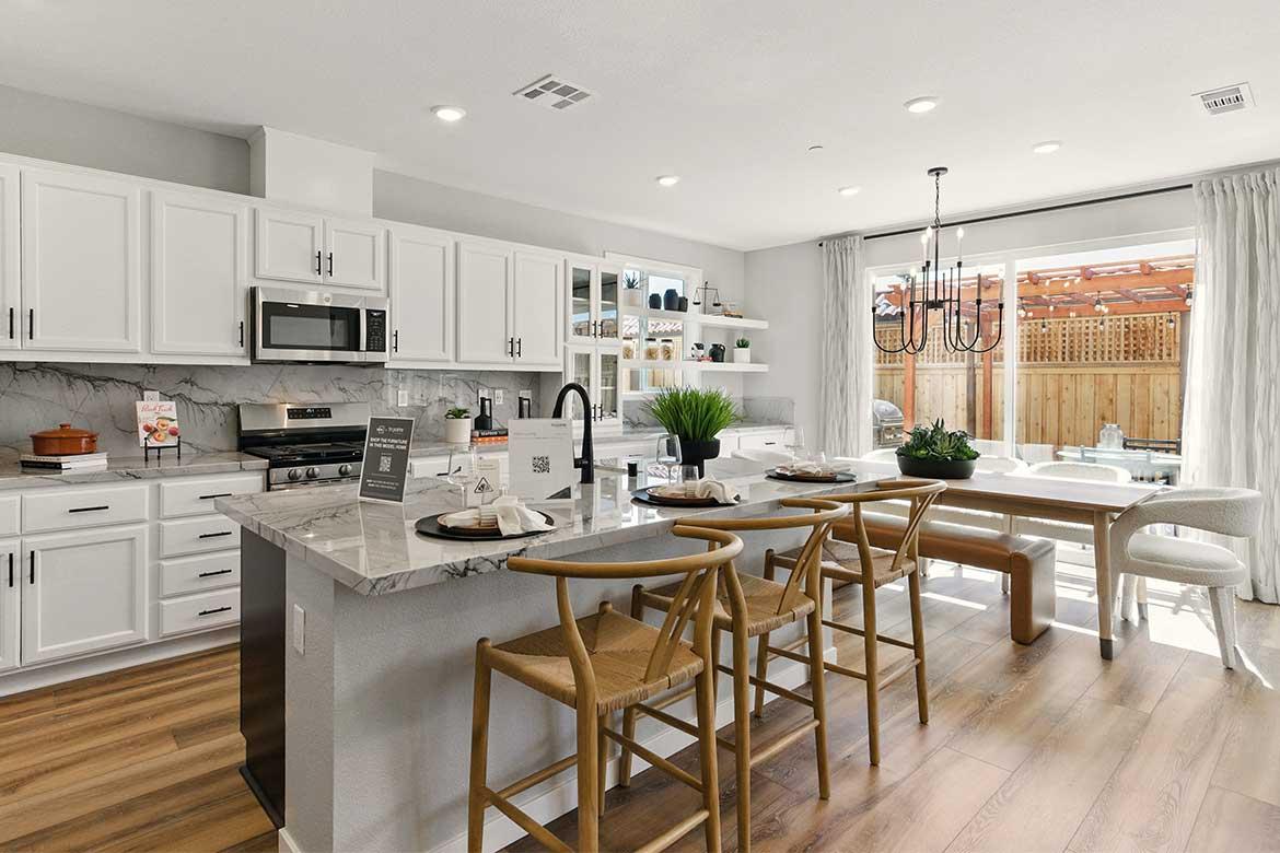 HollisterBlog_ModelKitchen_1170x780