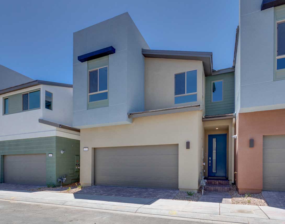 4375 Tallow Falls Avenue | Las Vegas, NV Quick Move-In Home